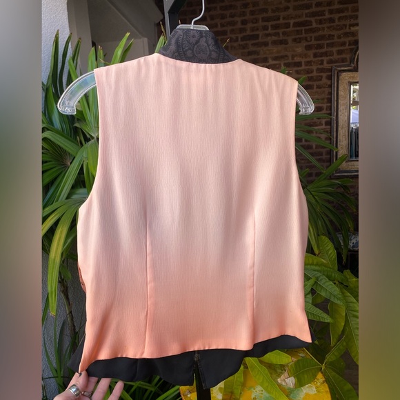 Tapp New York Ombre Vest - Picture 6 of 6